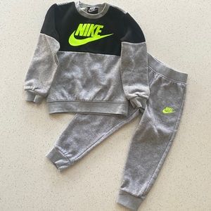 Toddler Nike Sweatsuit